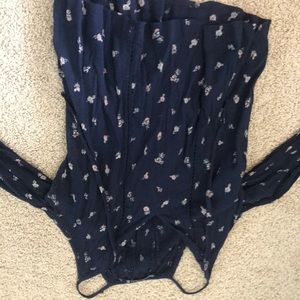 abercrombie and fitch off the shoulder top size:xs